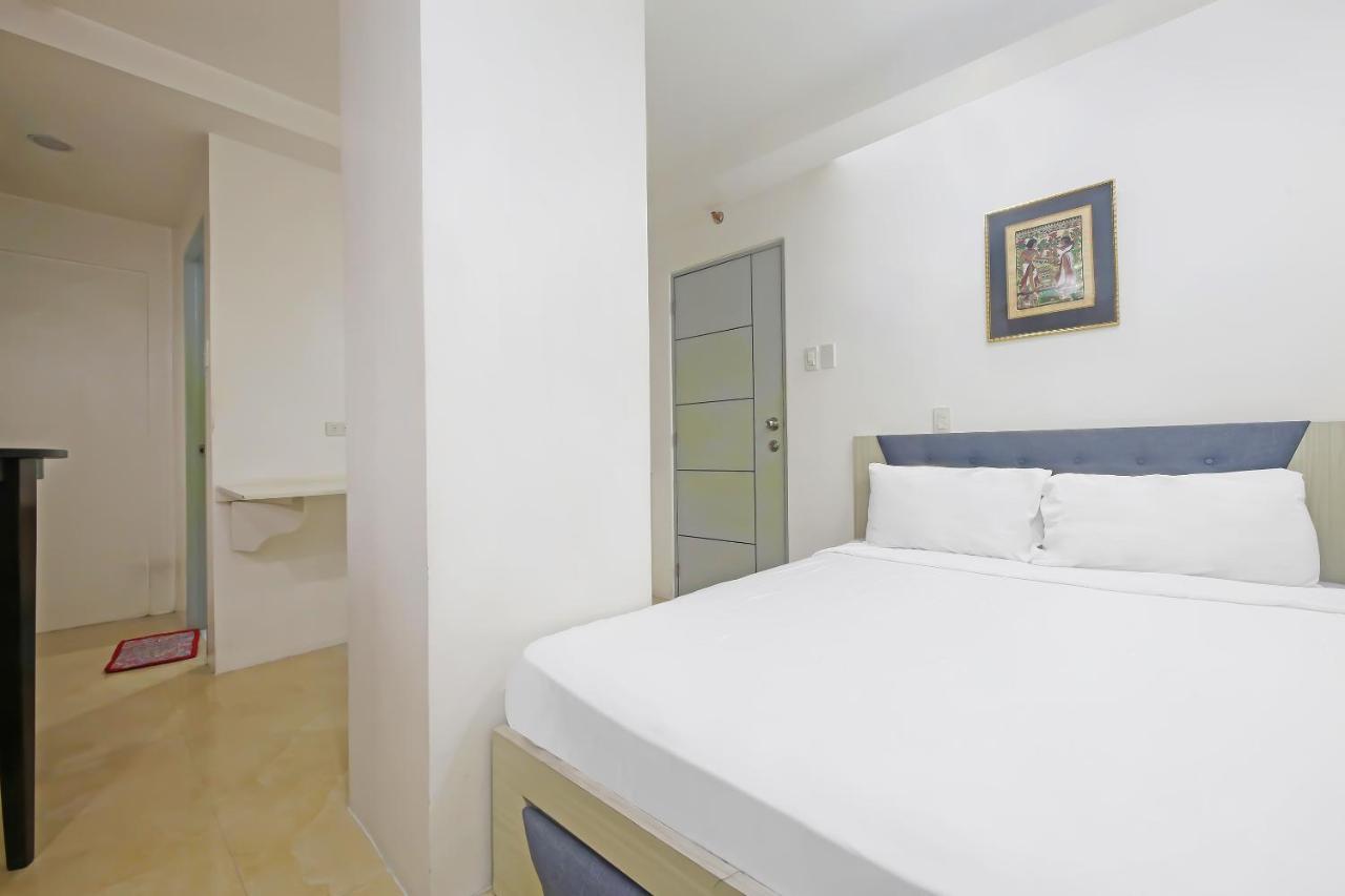 Oyo 896 Silverio Suites Manila Eksteriør billede